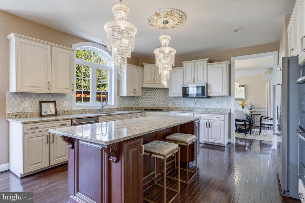 24531 FISHERMANS POND COURT