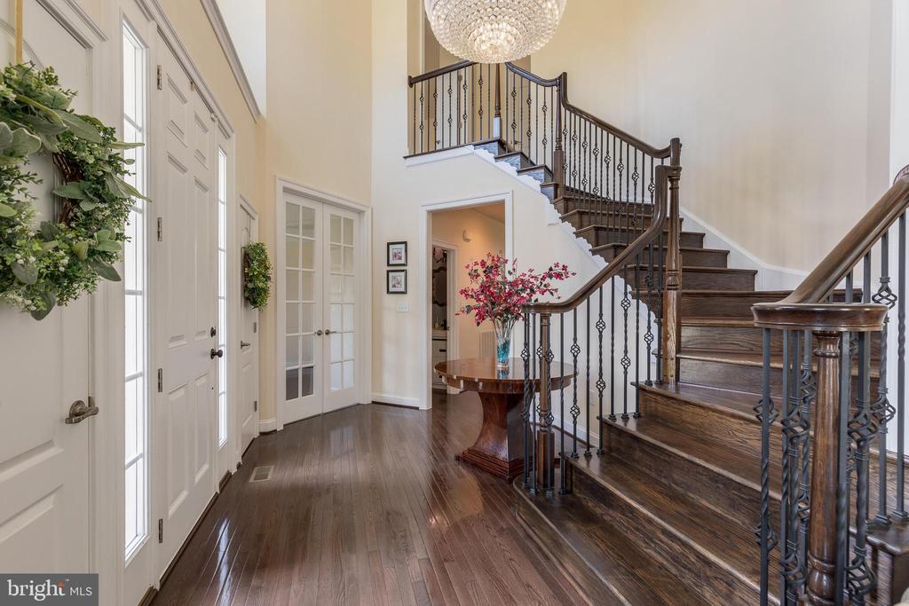 24531 FISHERMANS POND COURT