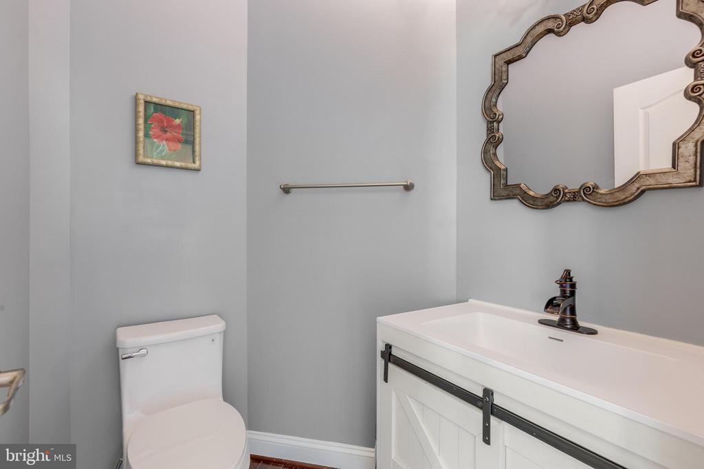 24531 FISHERMANS POND COURT
