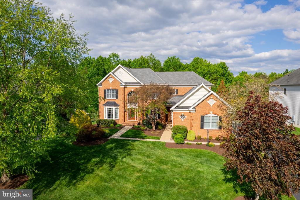 25554 MIMOSA TREE COURT
