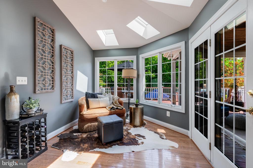 25554 MIMOSA TREE COURT