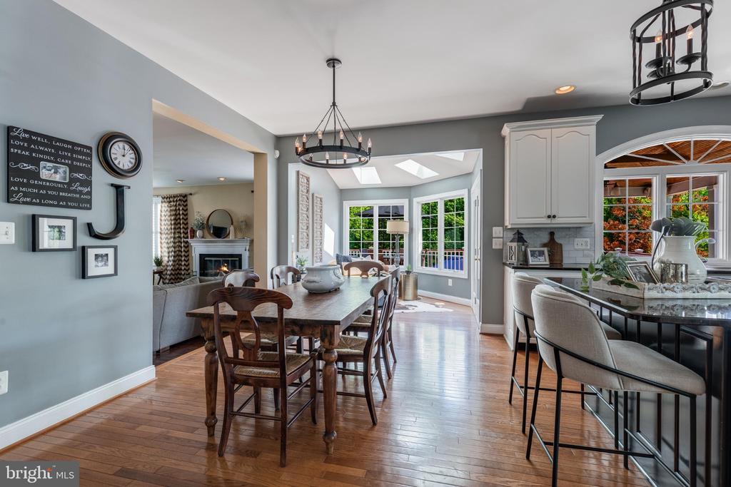 25554 MIMOSA TREE COURT