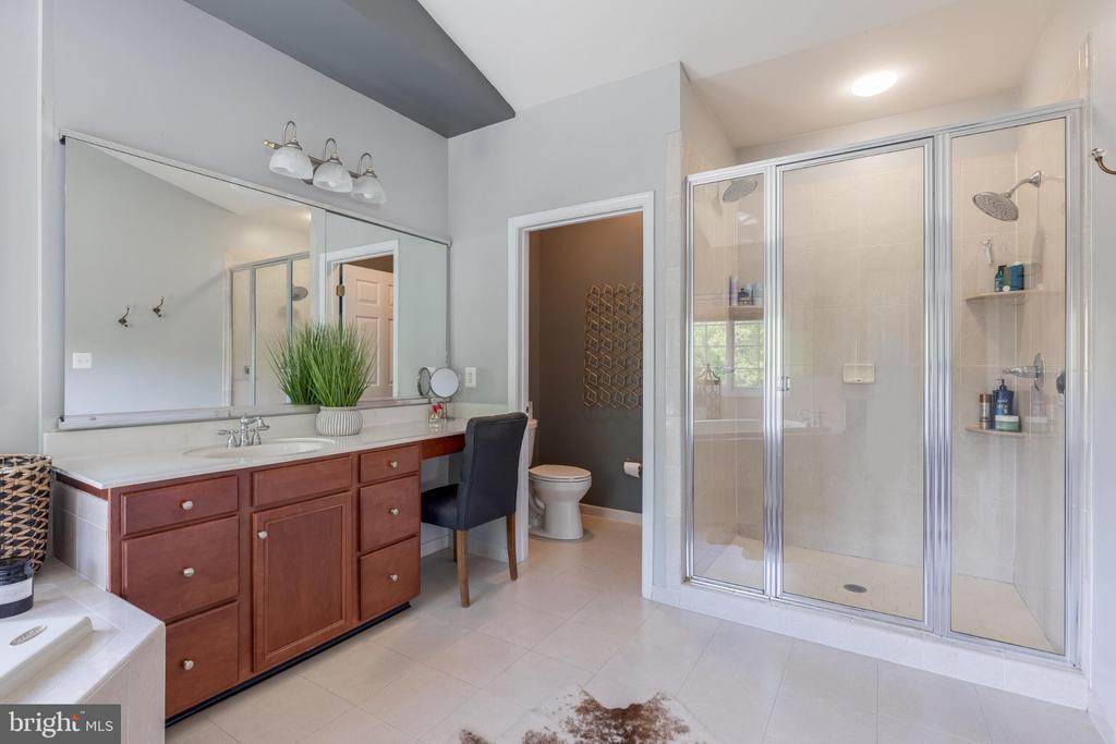 25554 MIMOSA TREE COURT