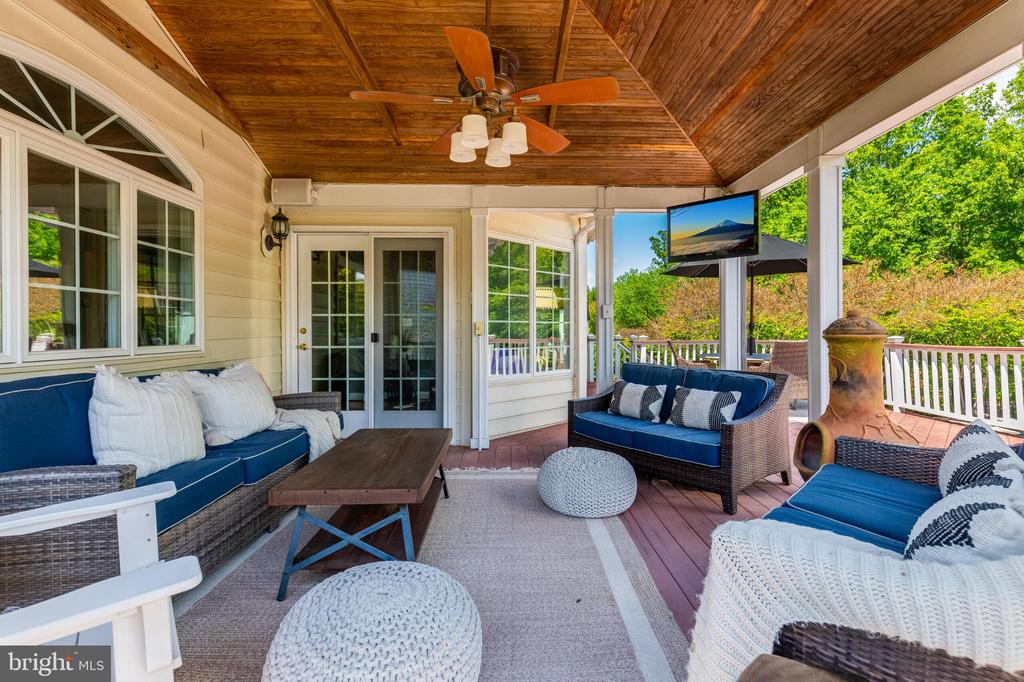 25554 MIMOSA TREE COURT