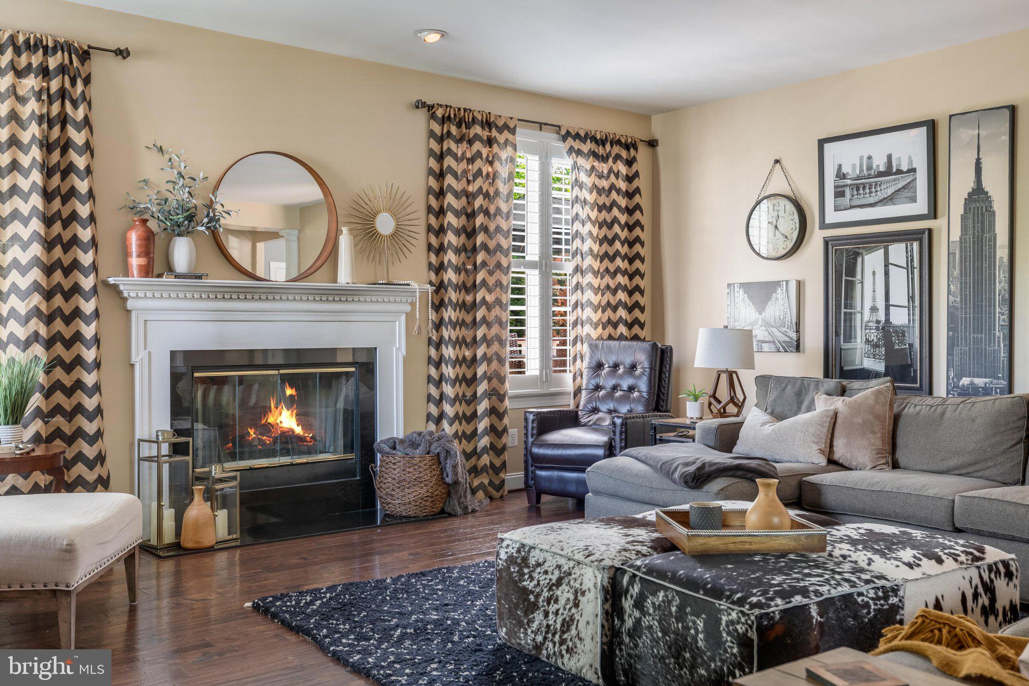 25554 MIMOSA TREE COURT