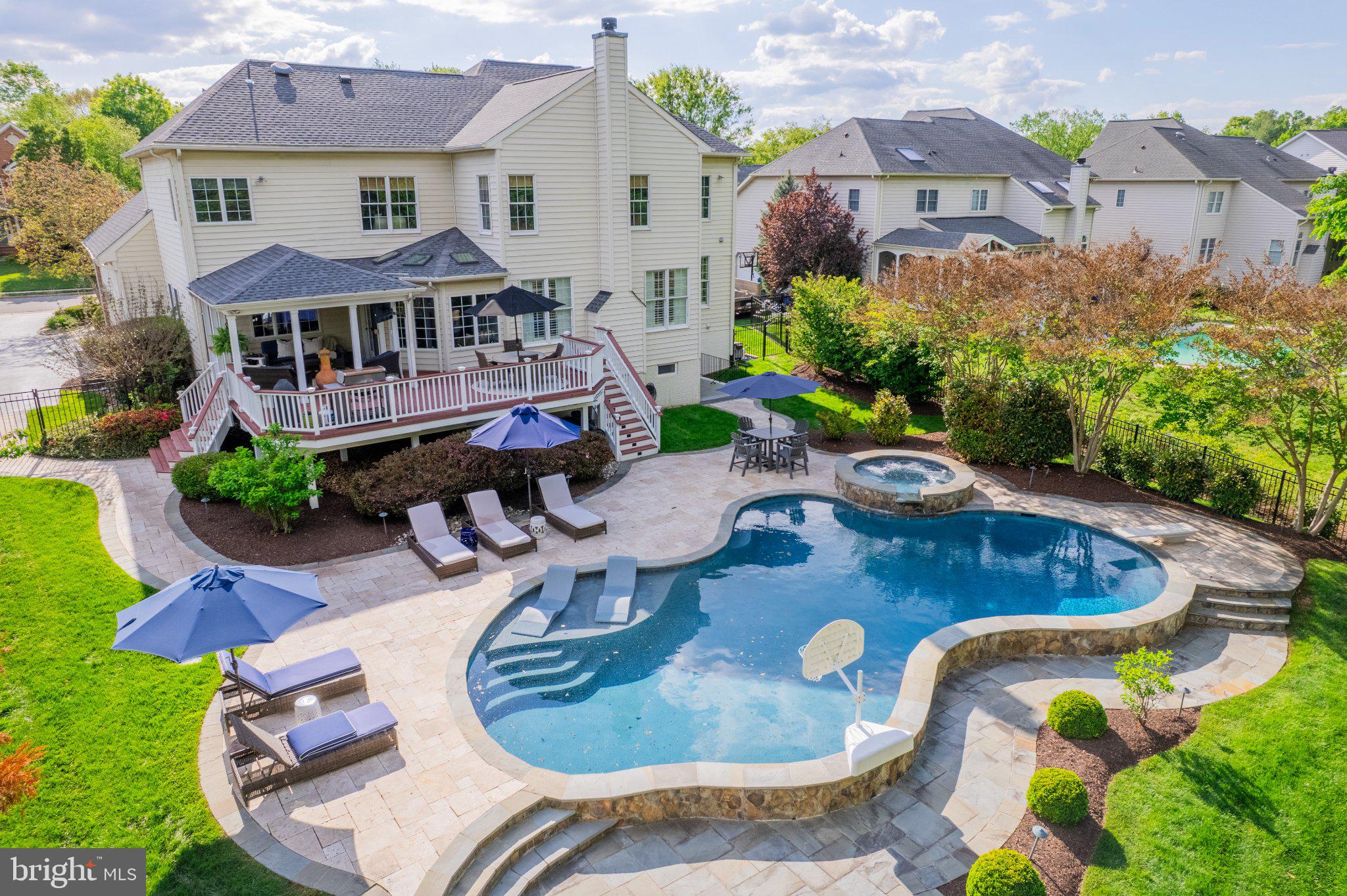 25554 MIMOSA TREE COURT