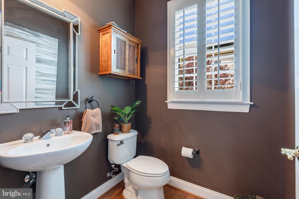 25554 MIMOSA TREE COURT