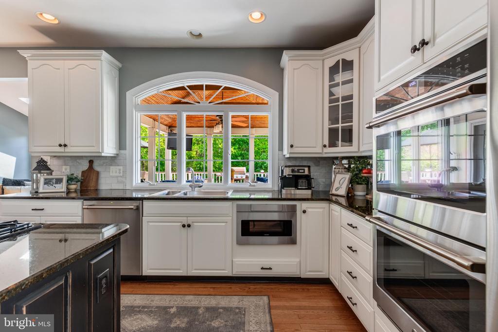 25554 MIMOSA TREE COURT