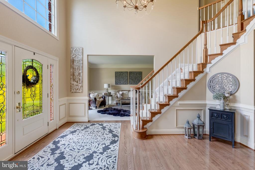 25554 MIMOSA TREE COURT