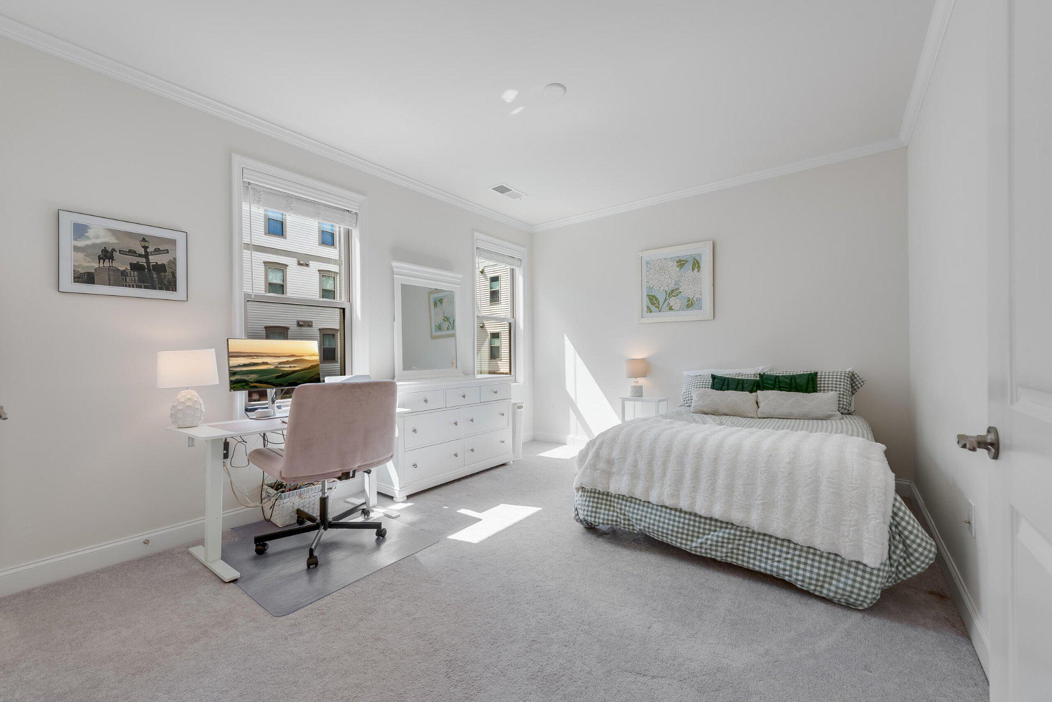 23630 HAVELOCK WALK TERRACE 200
