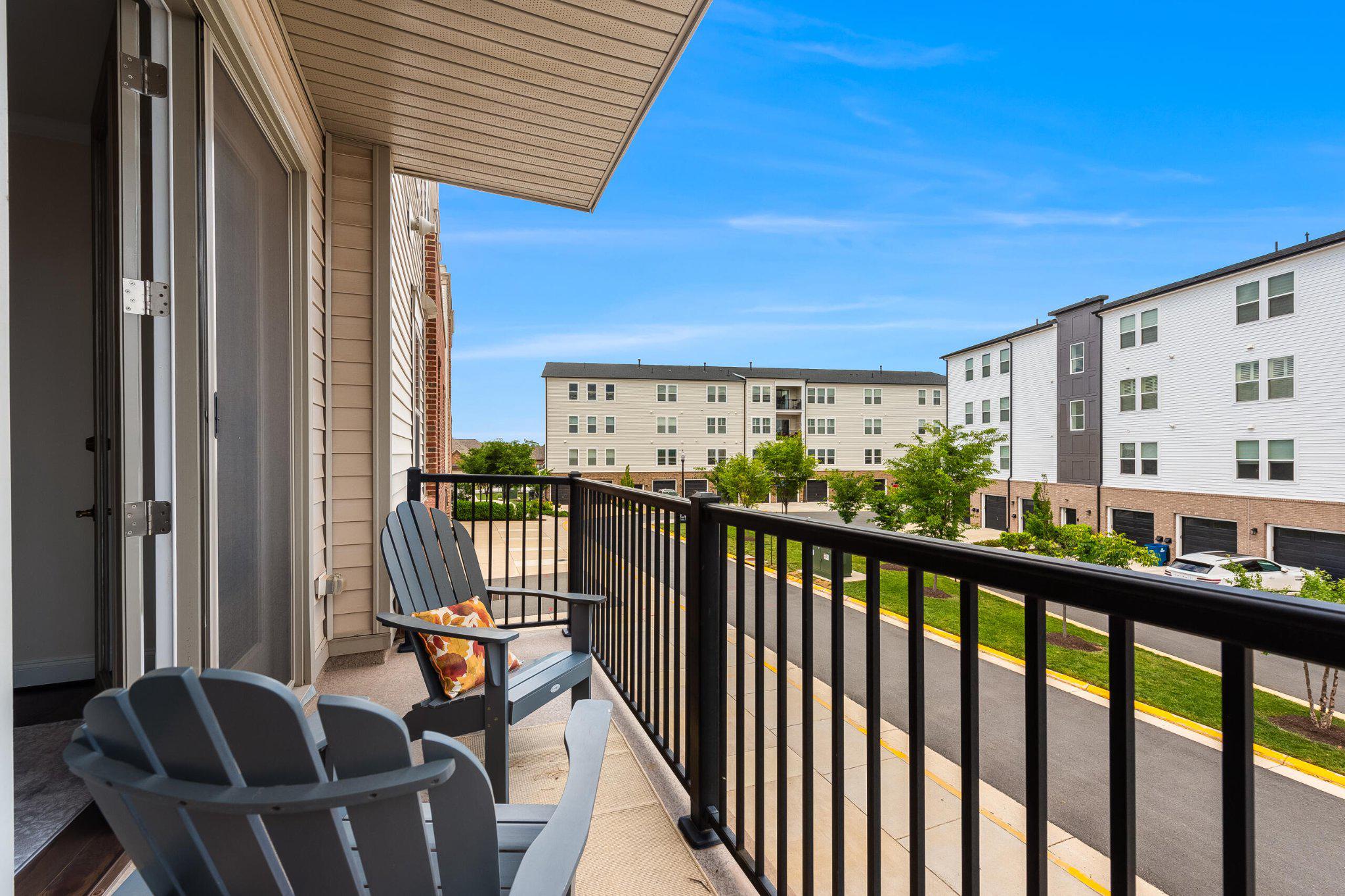 23630 HAVELOCK WALK TERRACE 200