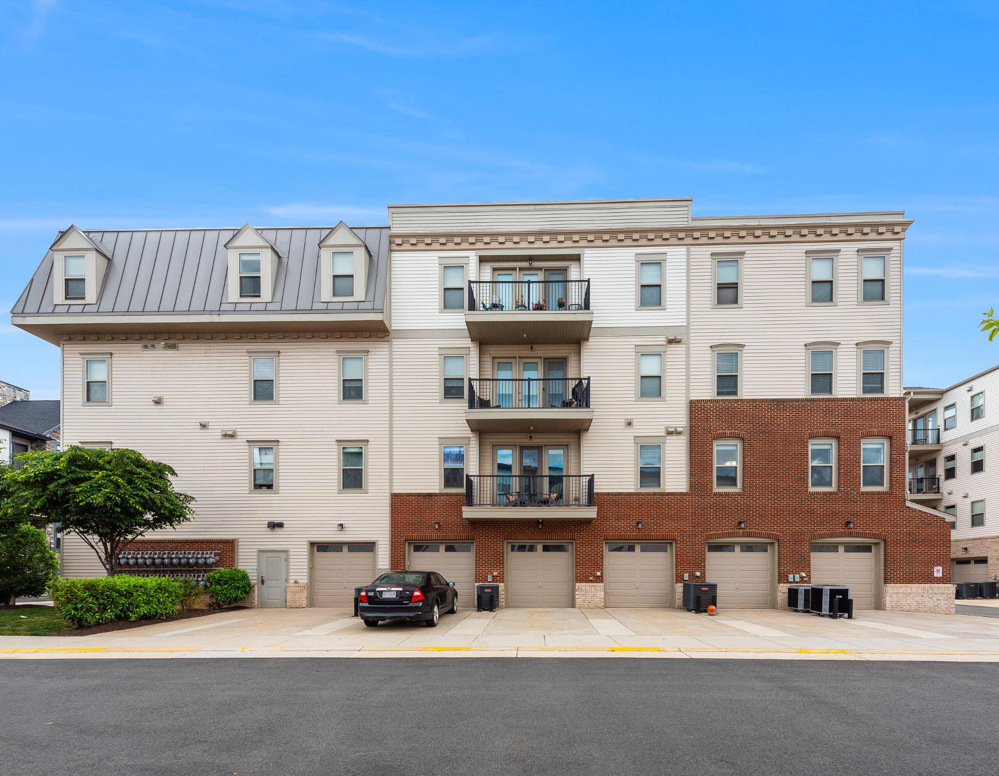23630 HAVELOCK WALK TERRACE 200