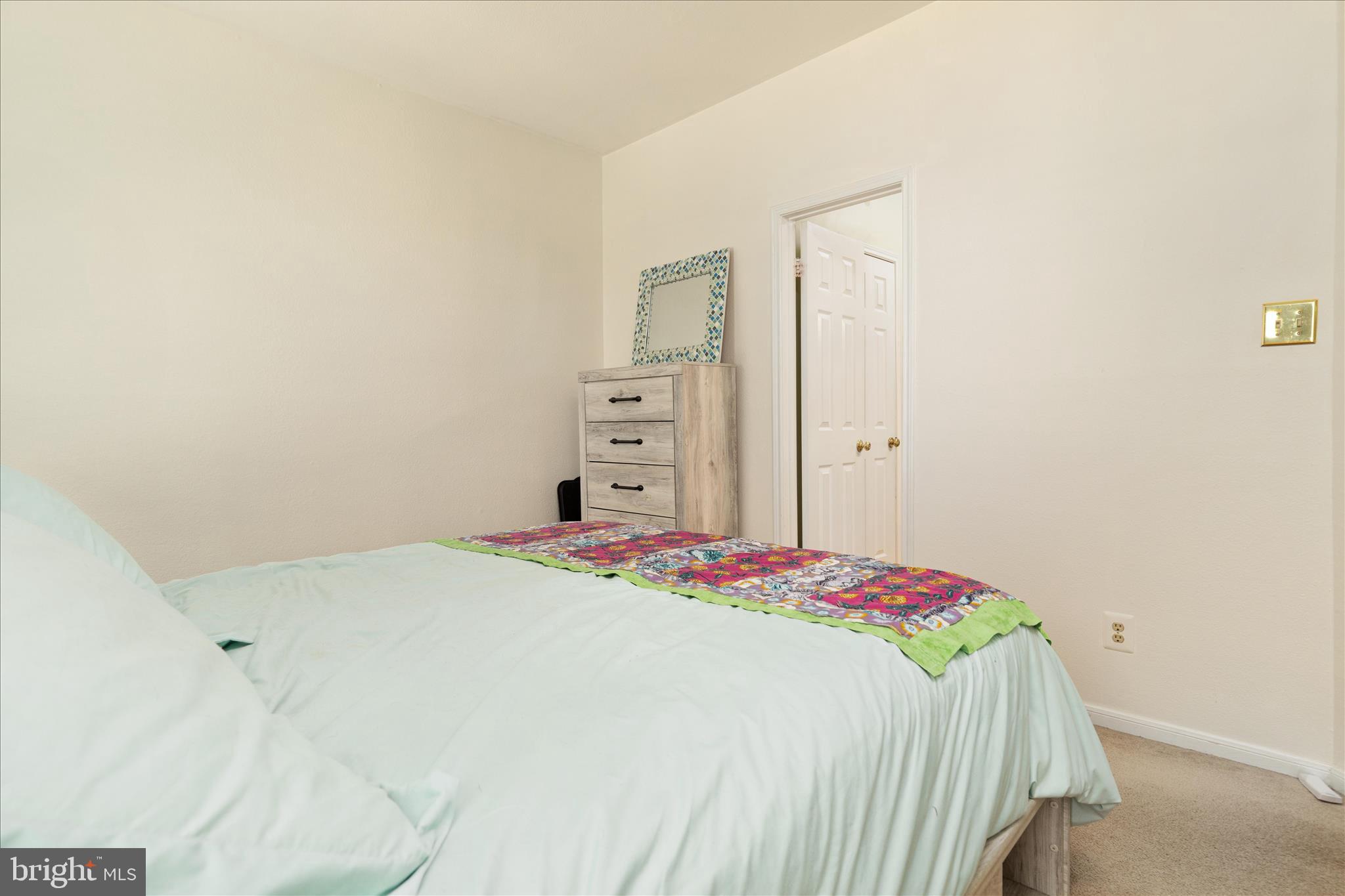664 GATEWAY DRIVE SE 302