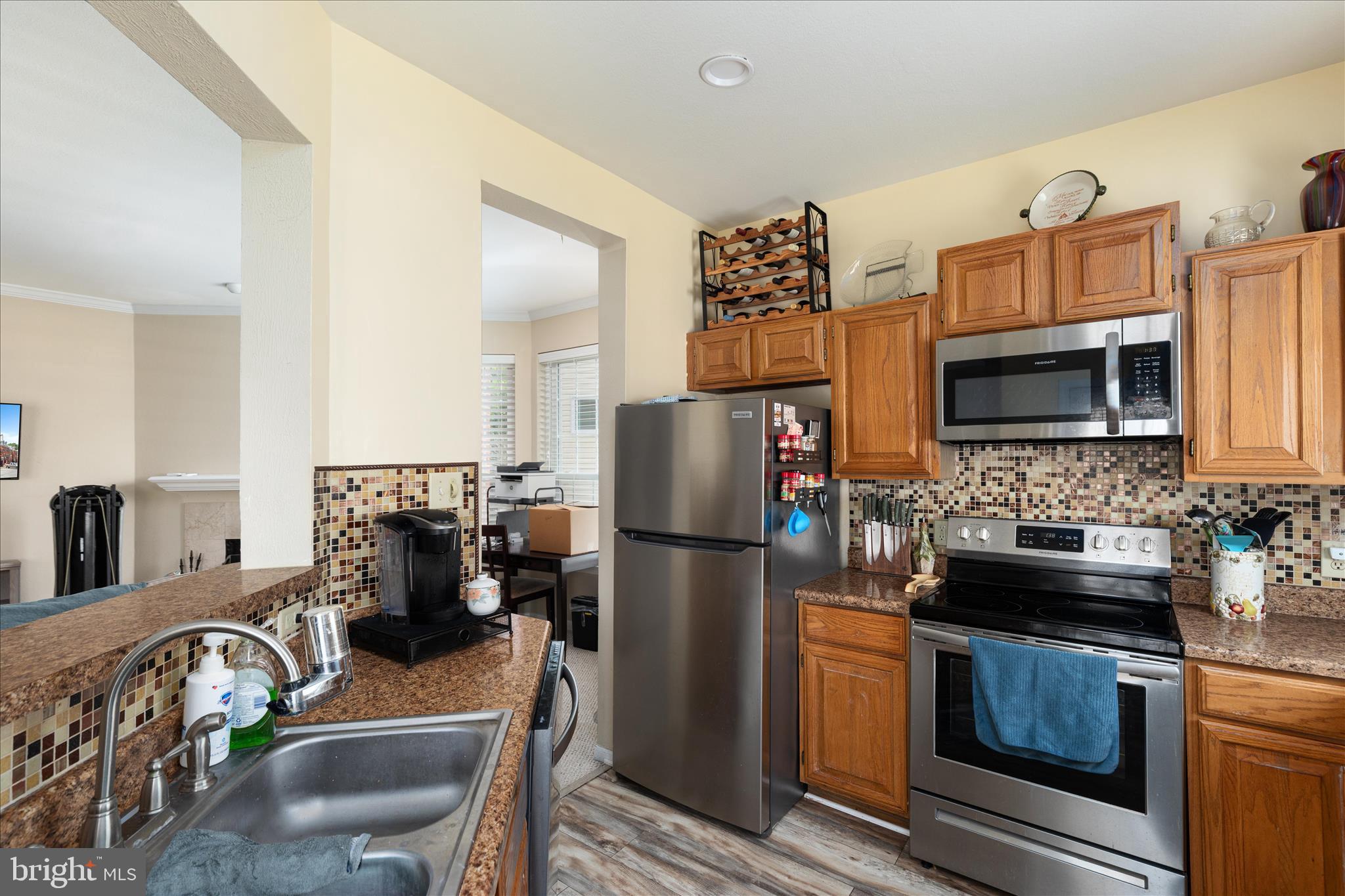 664 GATEWAY DRIVE SE 302
