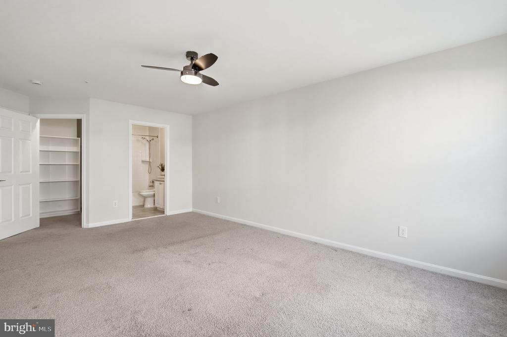43414 EDGECLIFF TERRACE