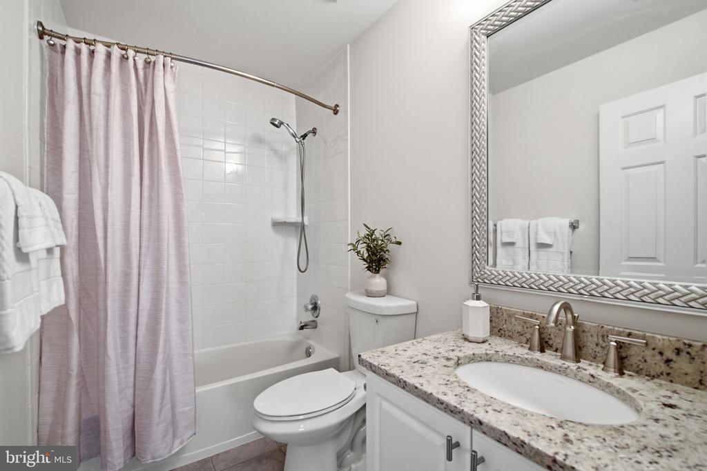 43414 EDGECLIFF TERRACE