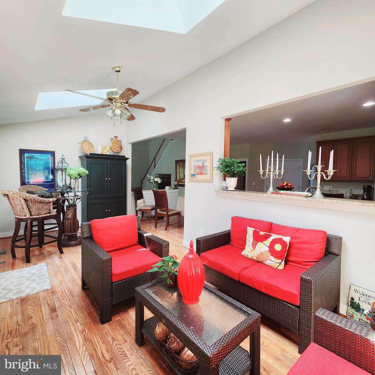 15065 Almansor Pl