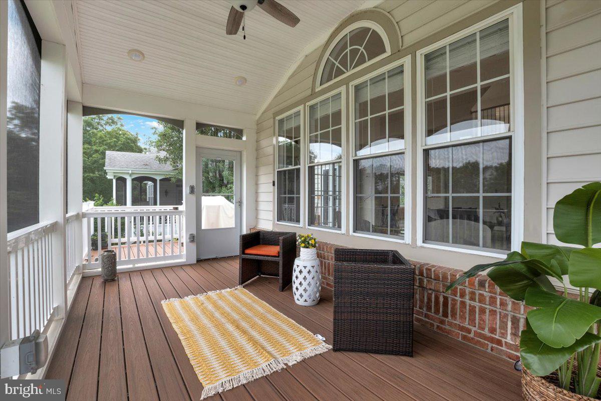 13736 Charismatic Way