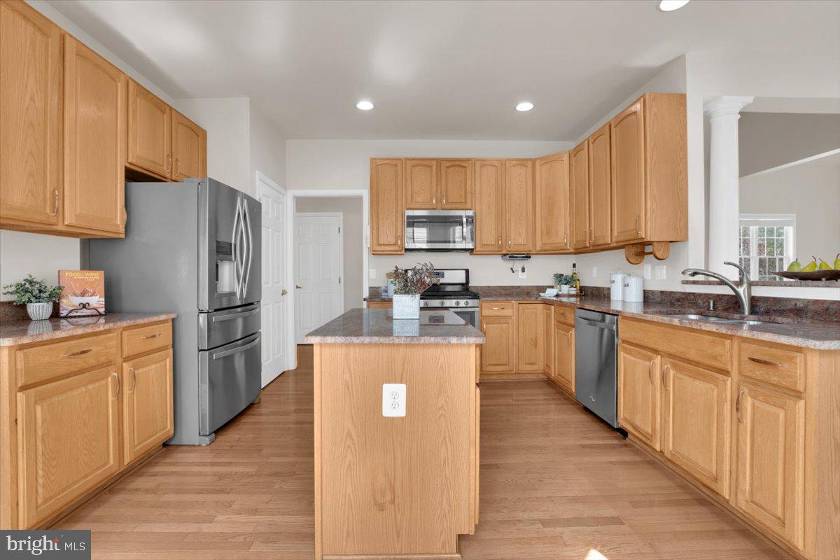 13736 Charismatic Way