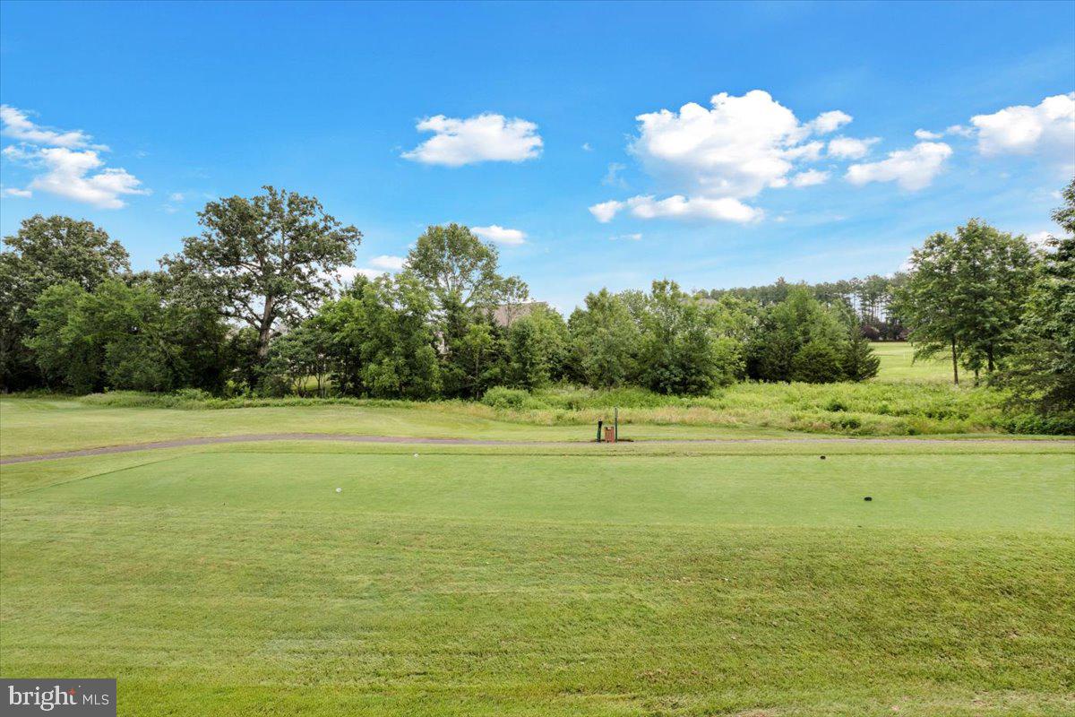 13736 Charismatic Way