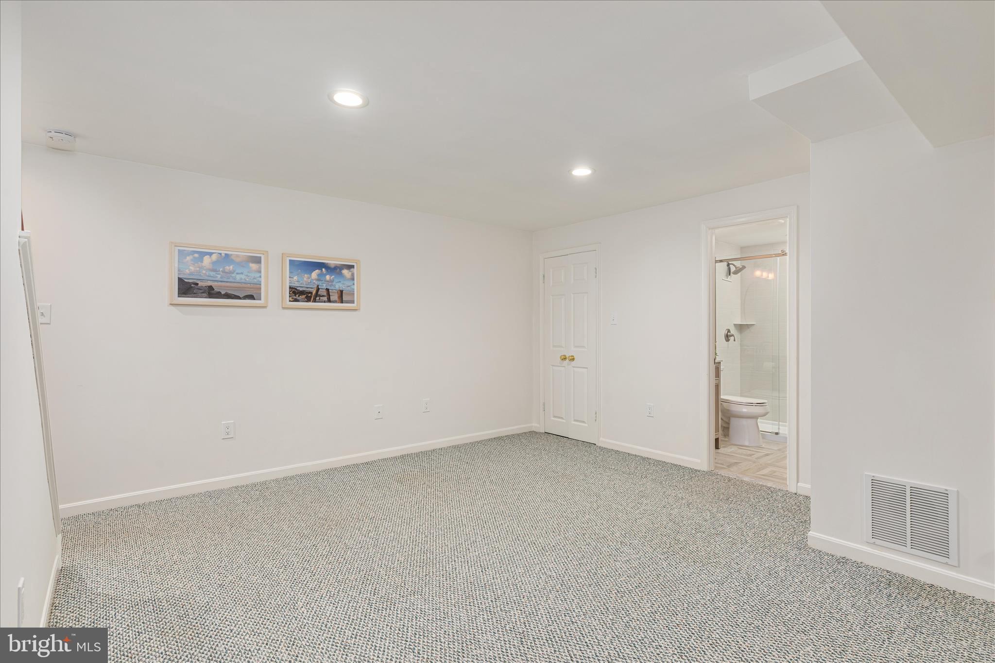 12852 VALLEYWOOD DRIVE