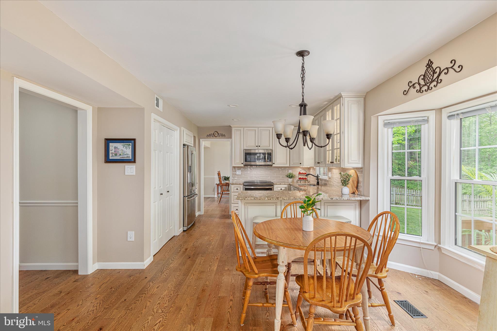 12852 VALLEYWOOD DRIVE