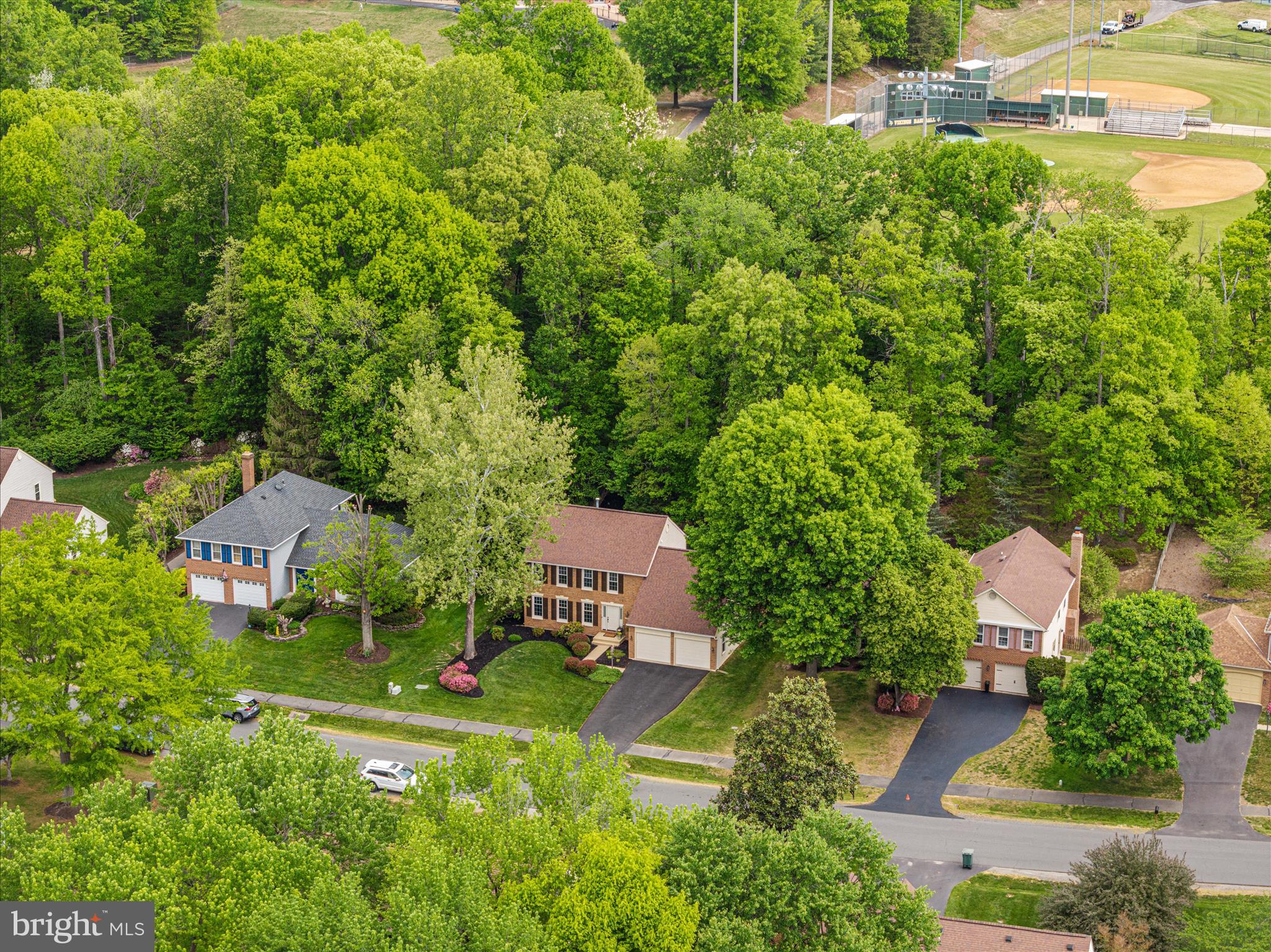 12852 VALLEYWOOD DRIVE