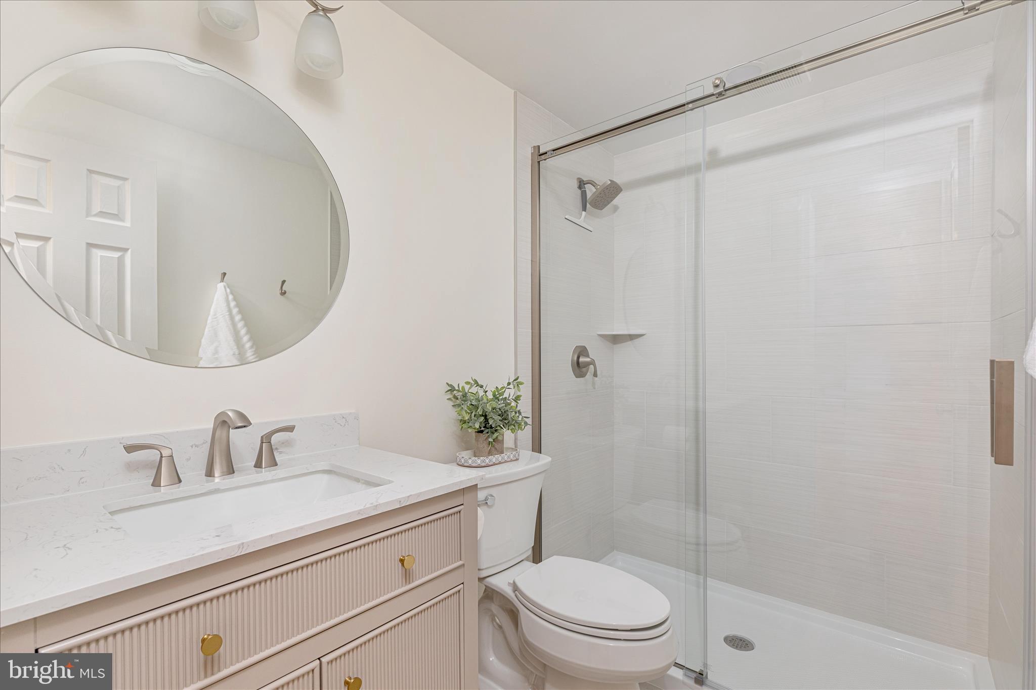 12852 VALLEYWOOD DRIVE