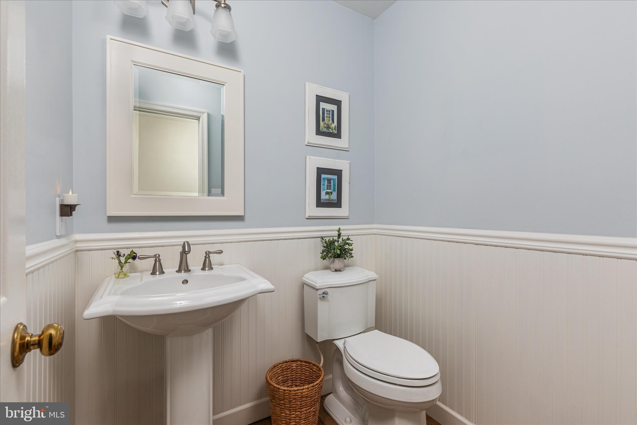 12852 VALLEYWOOD DRIVE