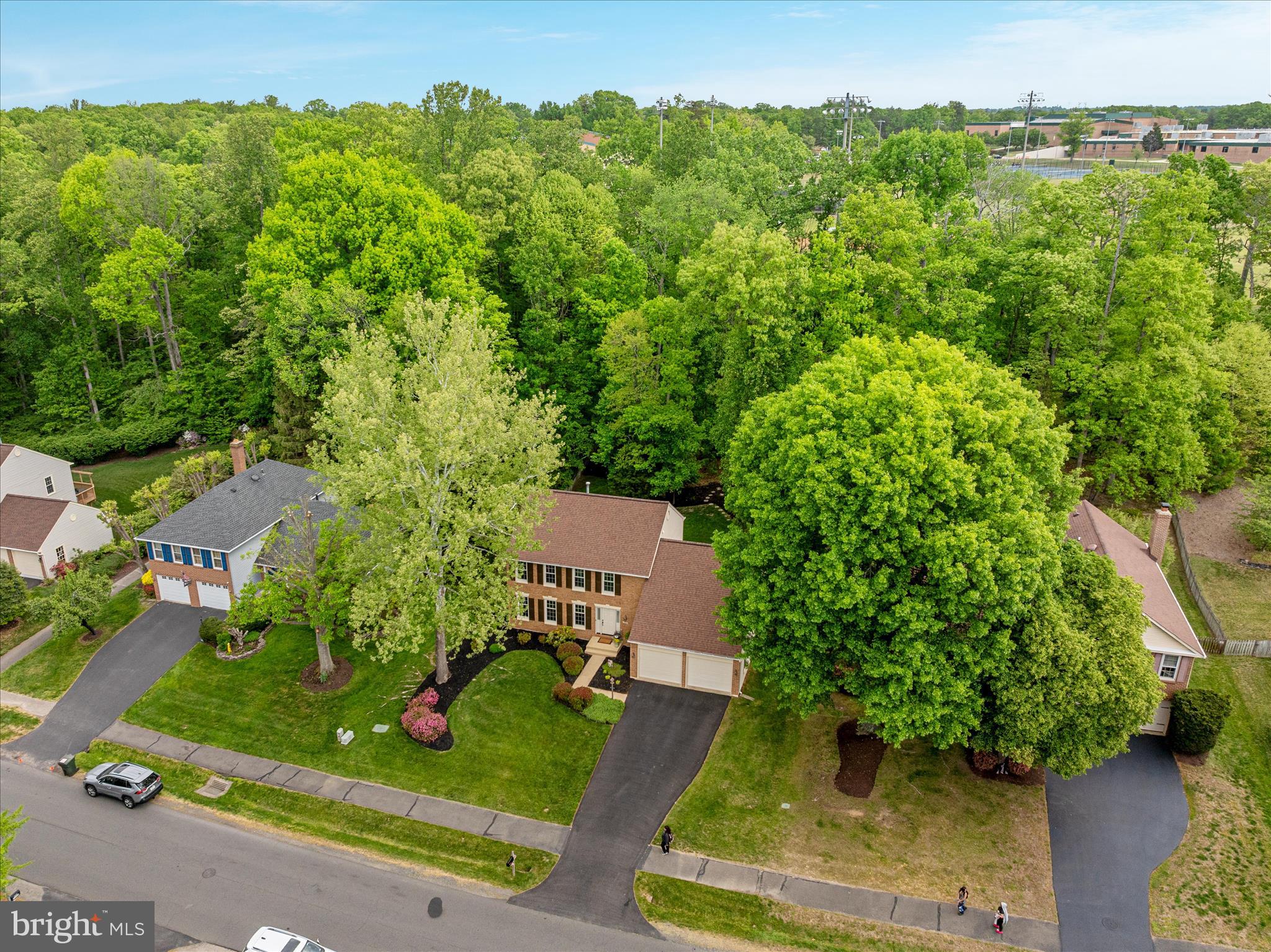 12852 VALLEYWOOD DRIVE