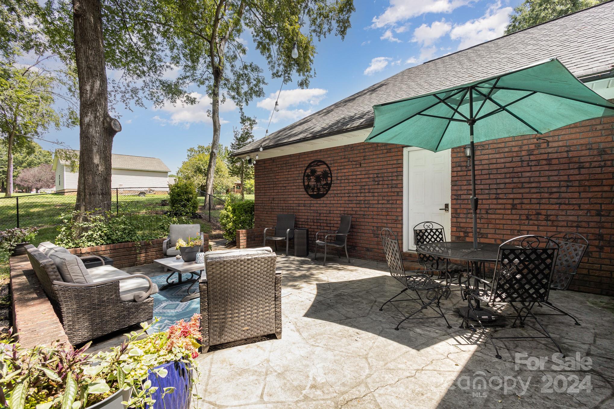 4328 Granada Drive SW