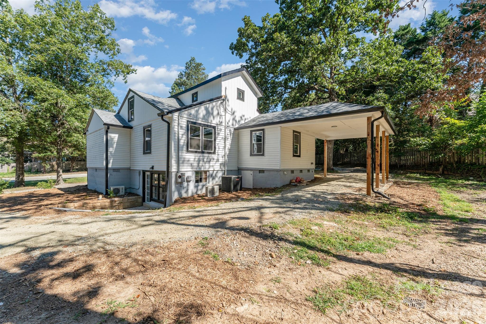 1906 New Garden Road