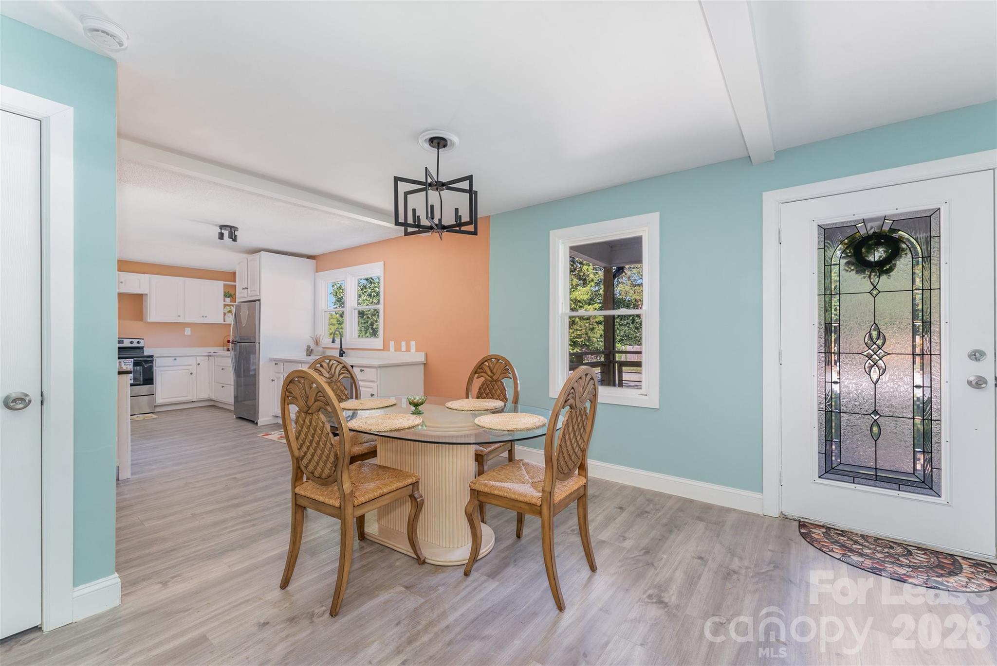 1906 New Garden Road