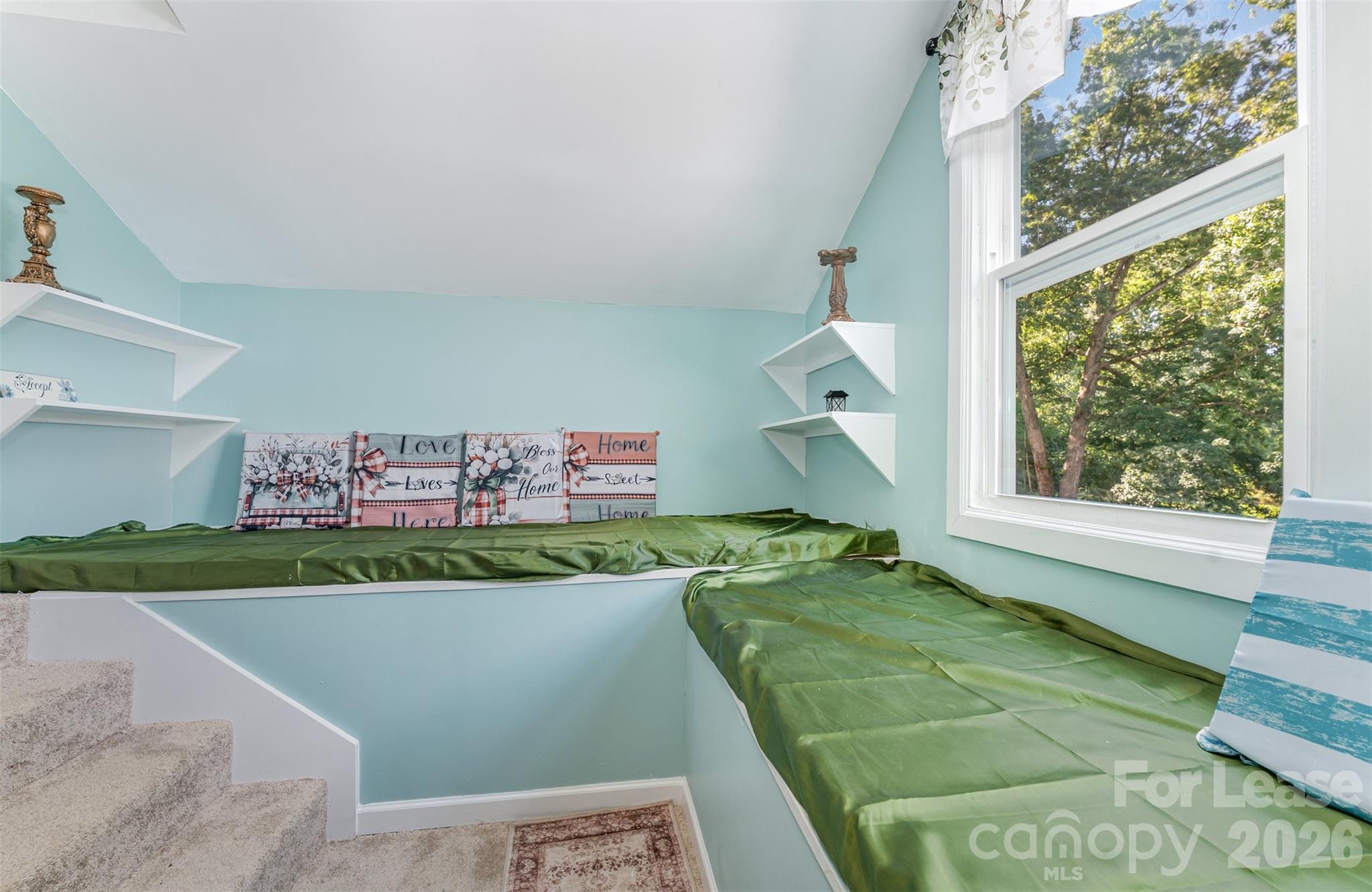 1906 New Garden Road