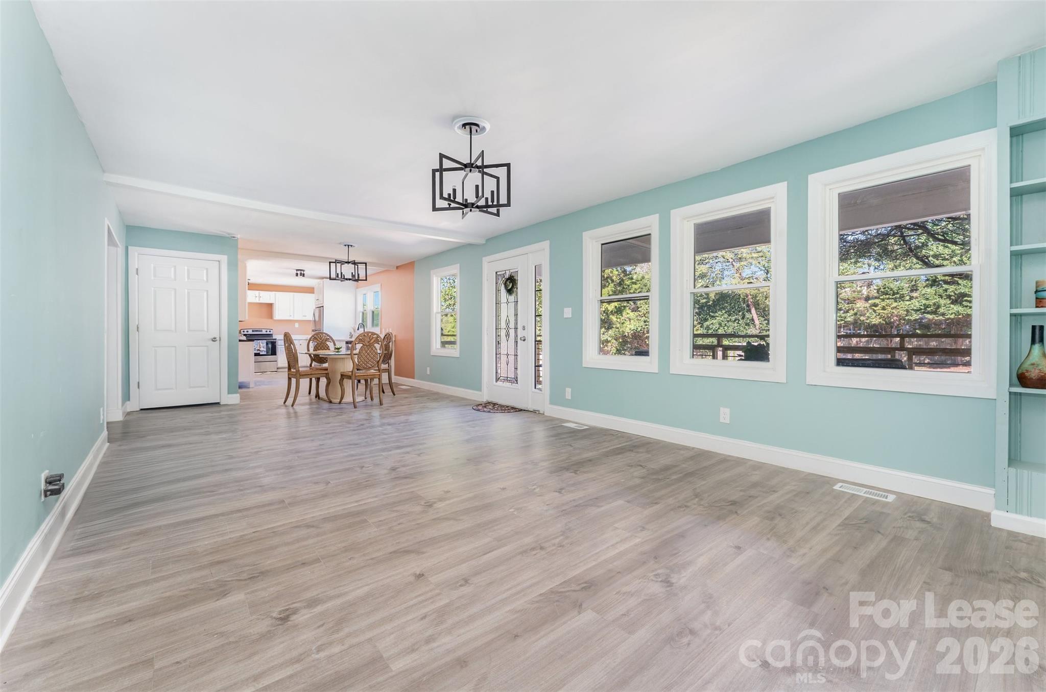 1906 New Garden Road