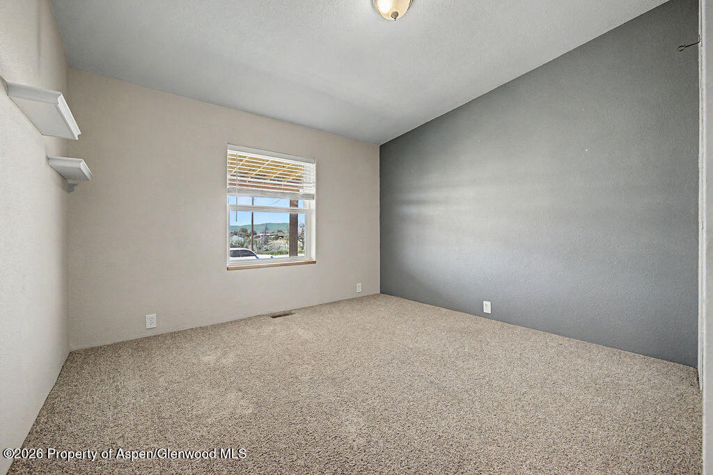 1240 5th Avenue South