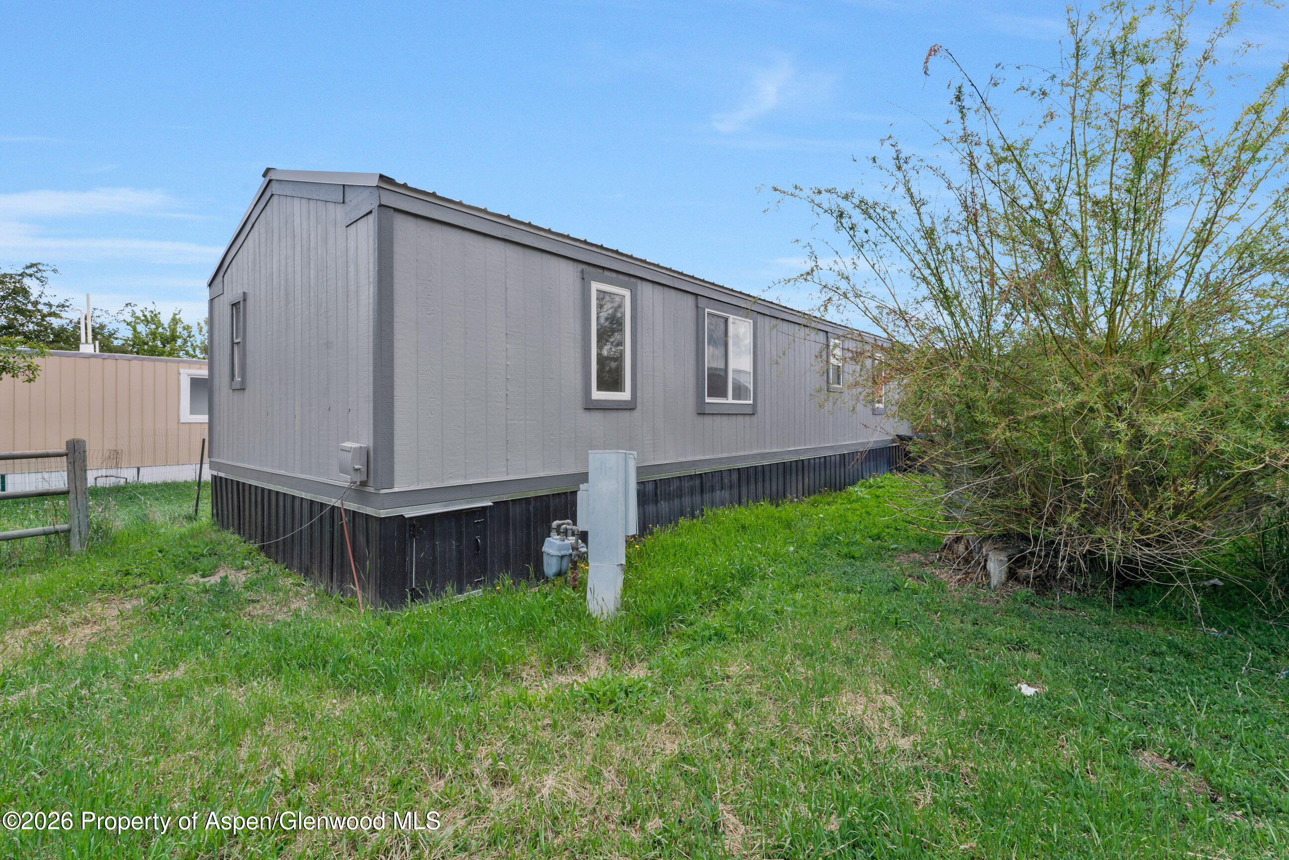 2210 W 3rd Street 11