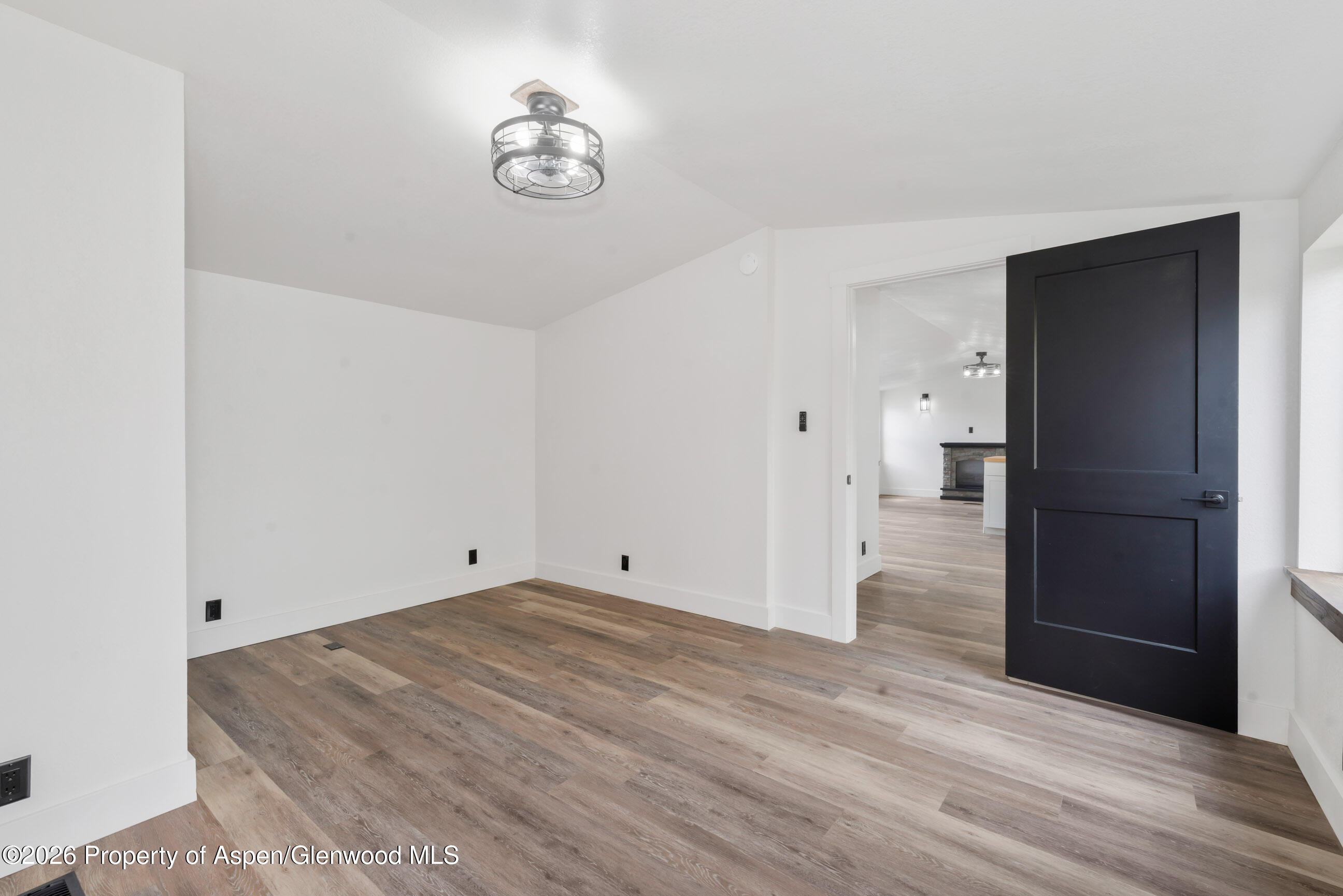 2210 W 3rd Street 11