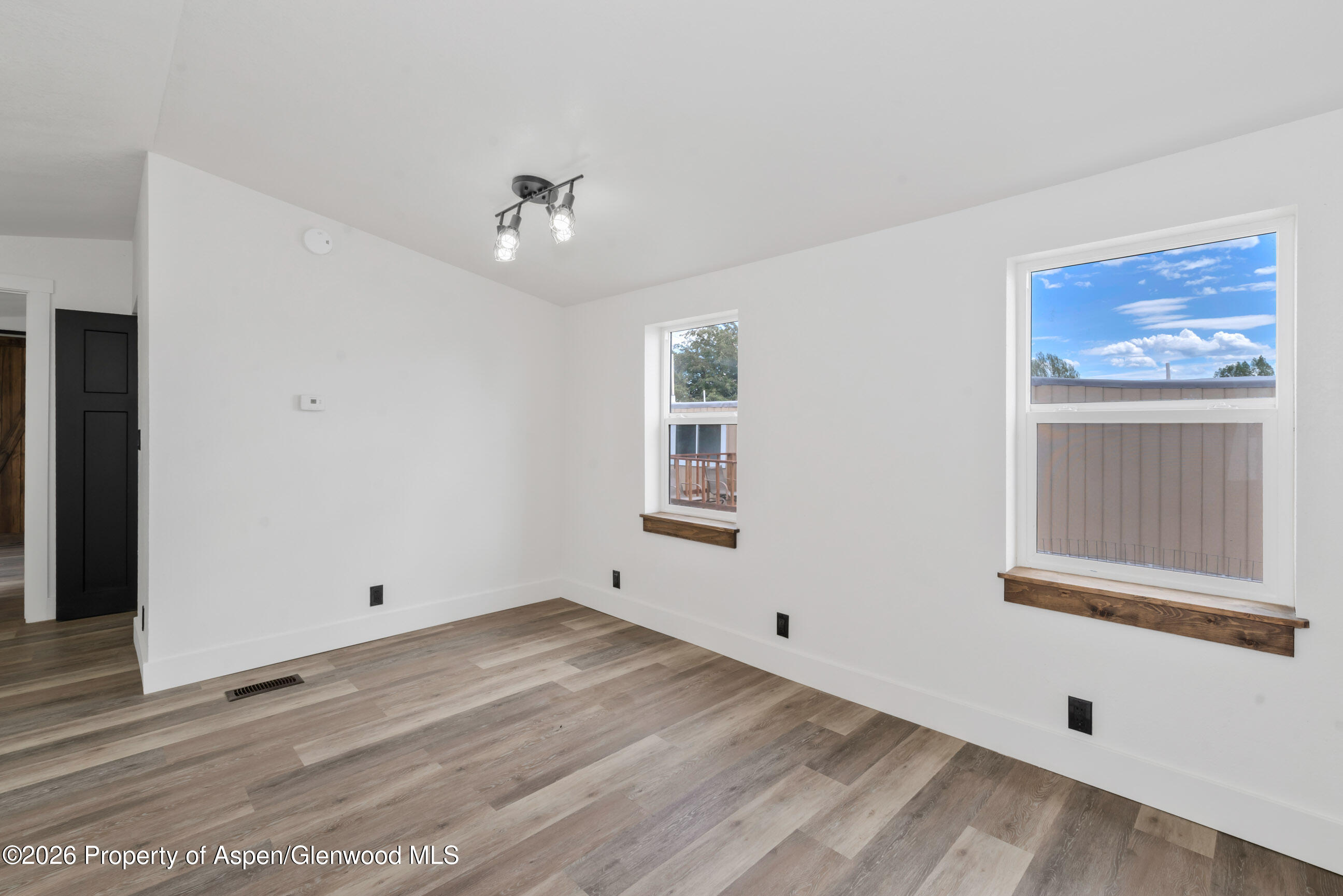 2210 W 3rd Street 11