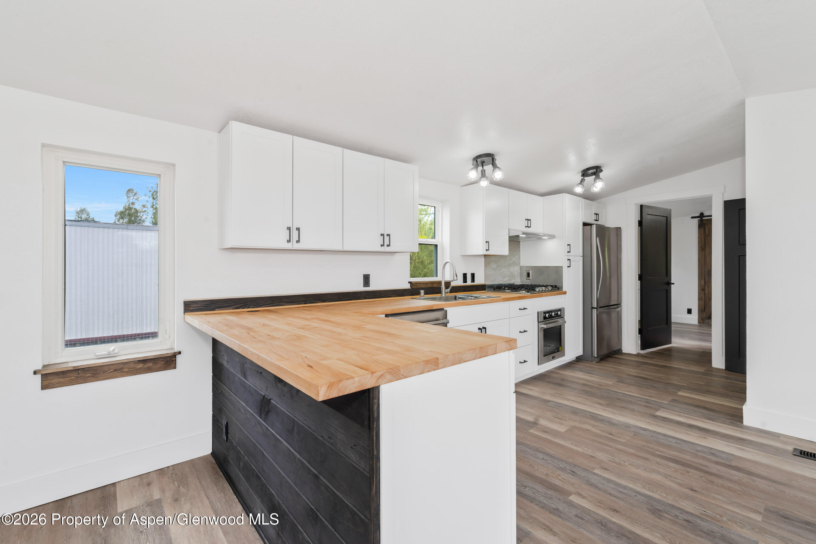 2210 W 3rd Street 11