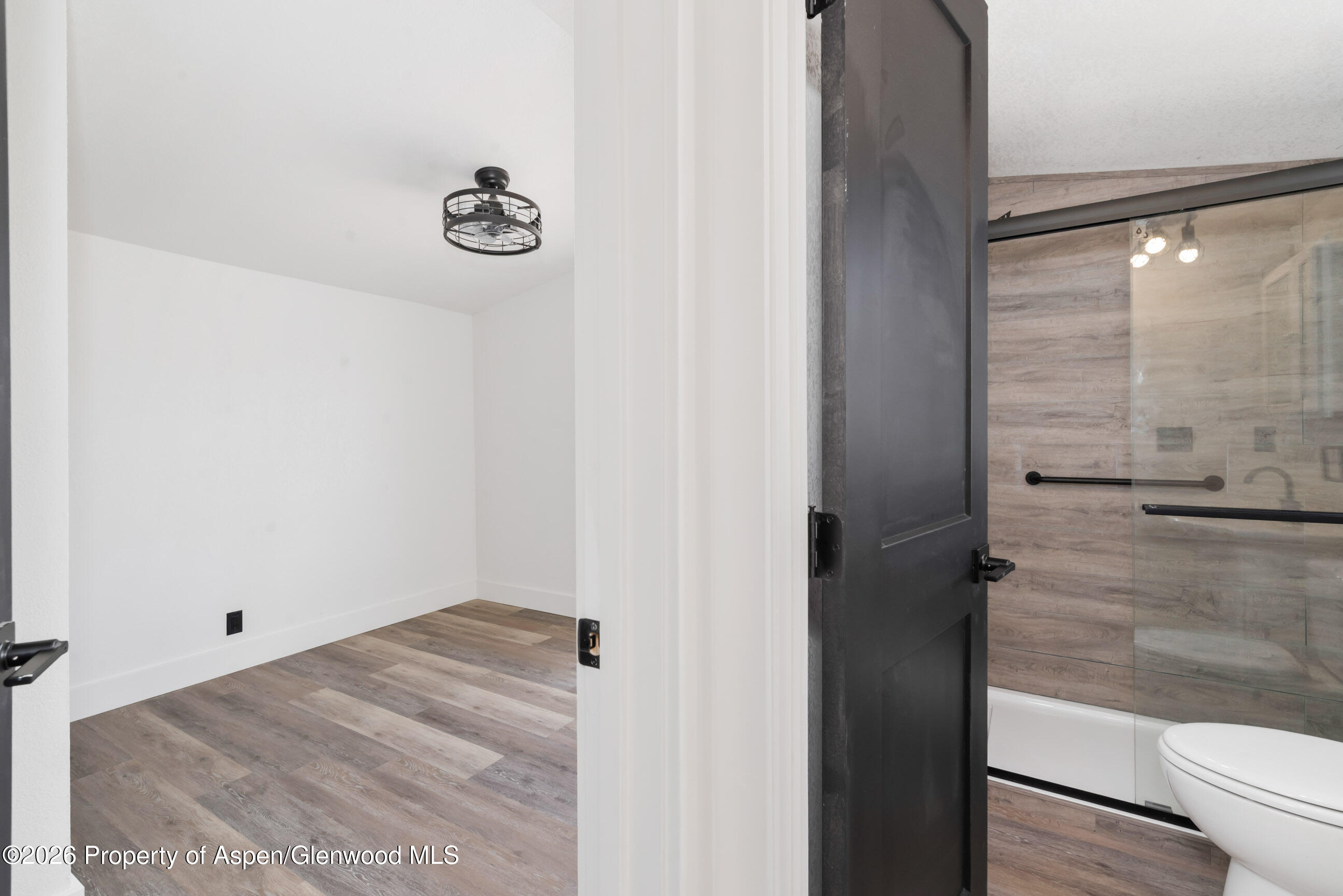2210 W 3rd Street 11