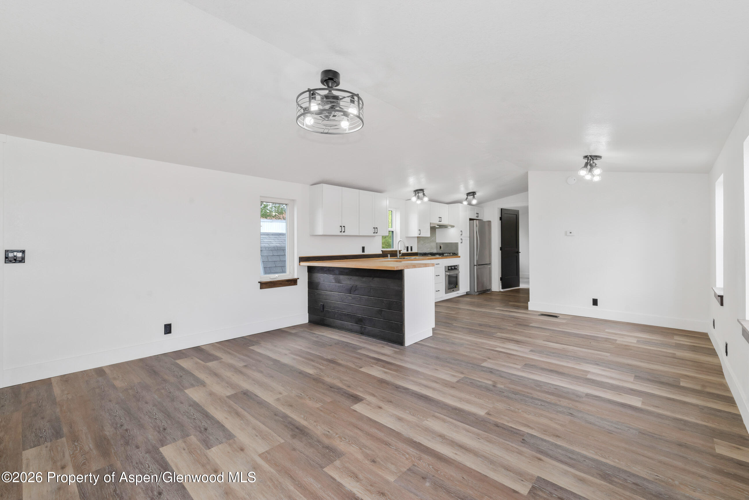 2210 W 3rd Street 11
