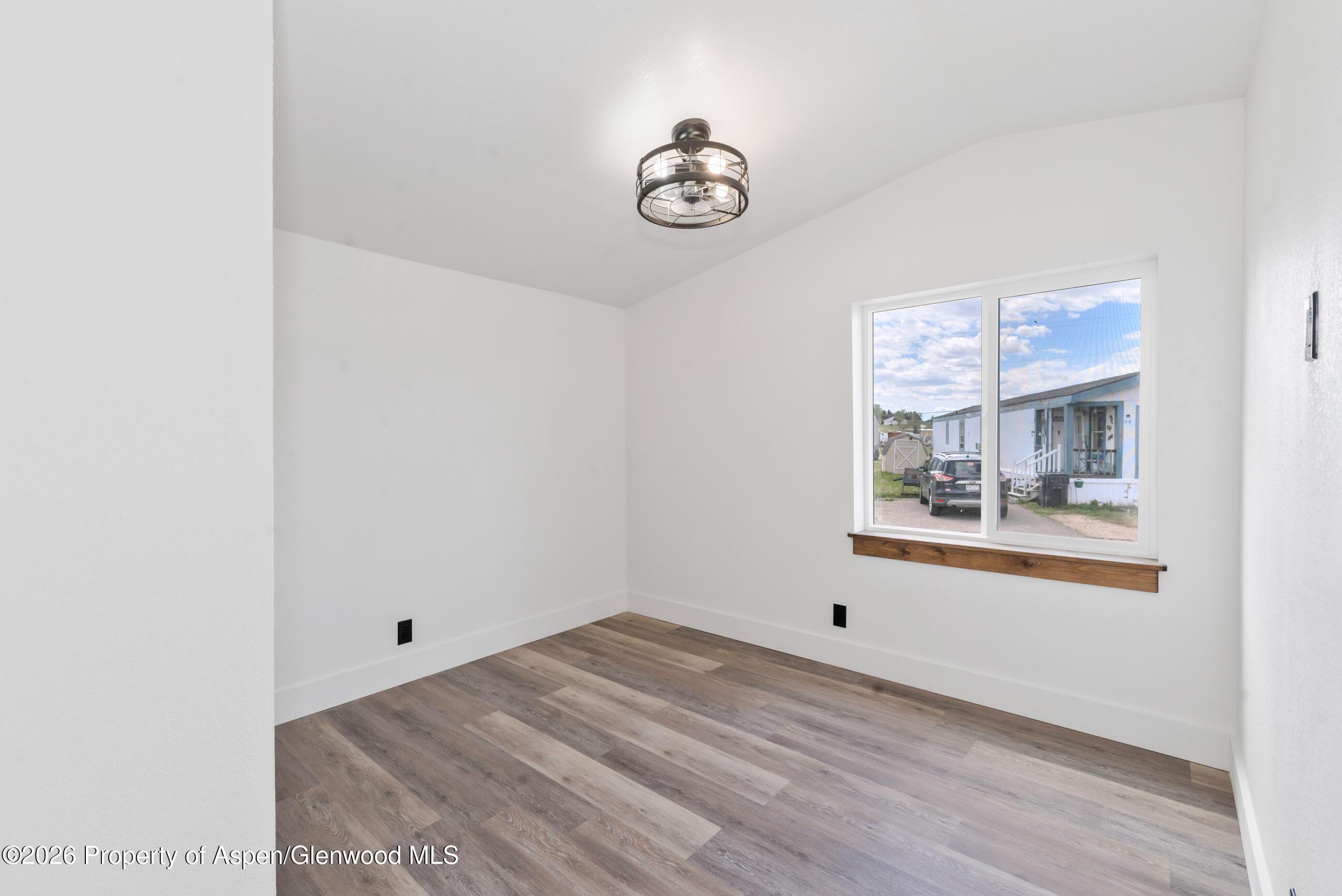 2210 W 3rd Street 11