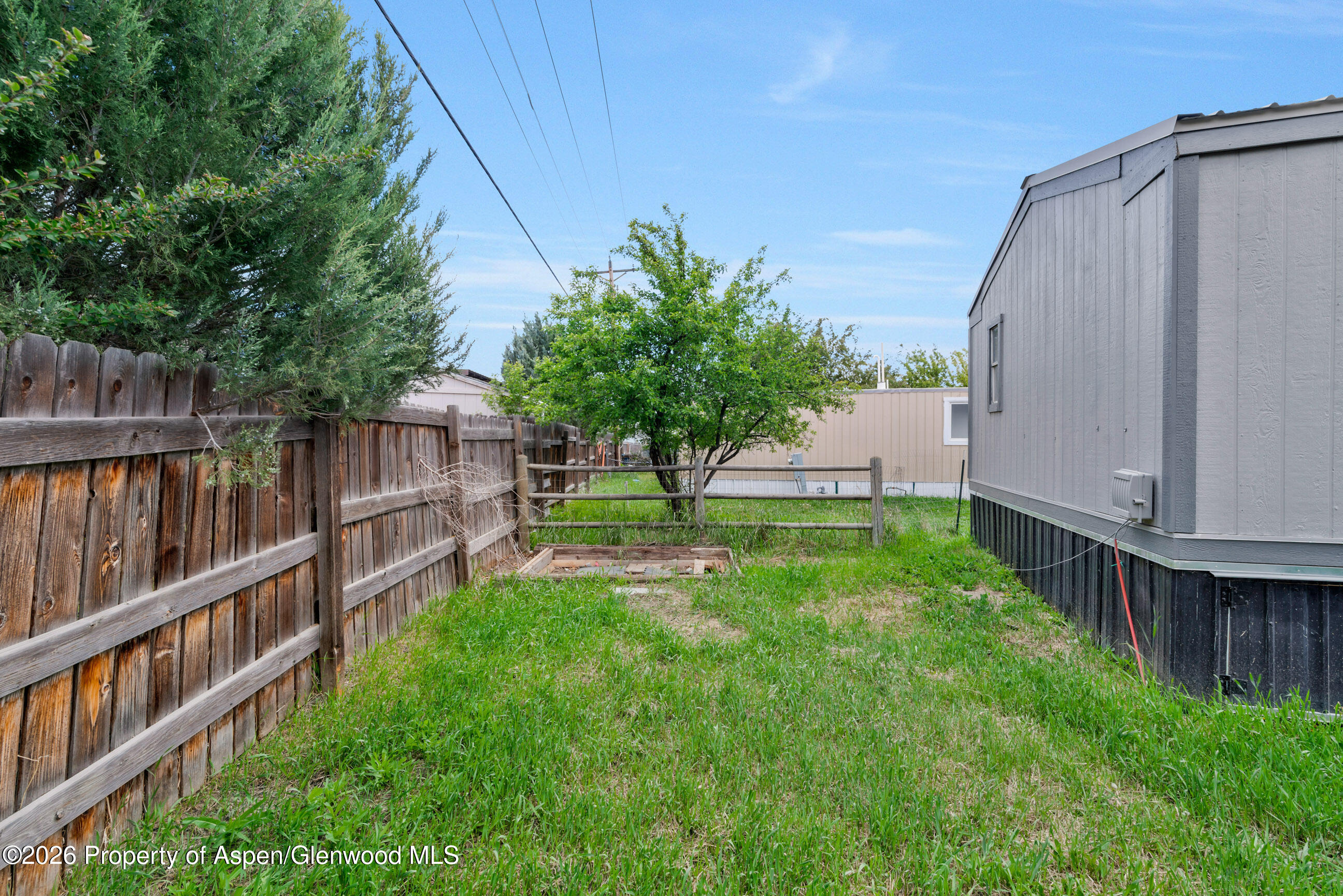 2210 W 3rd Street 11