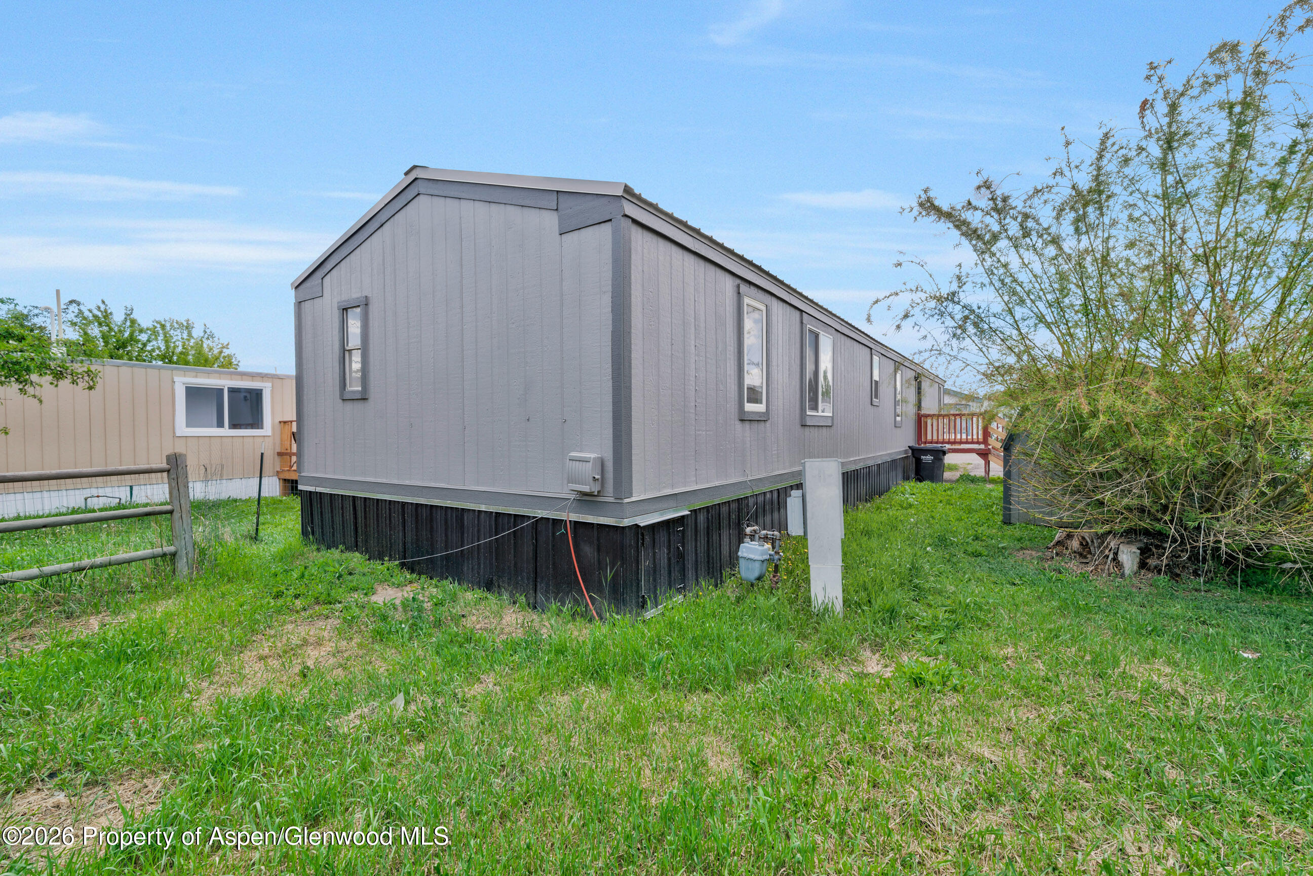 2210 W 3rd Street 11