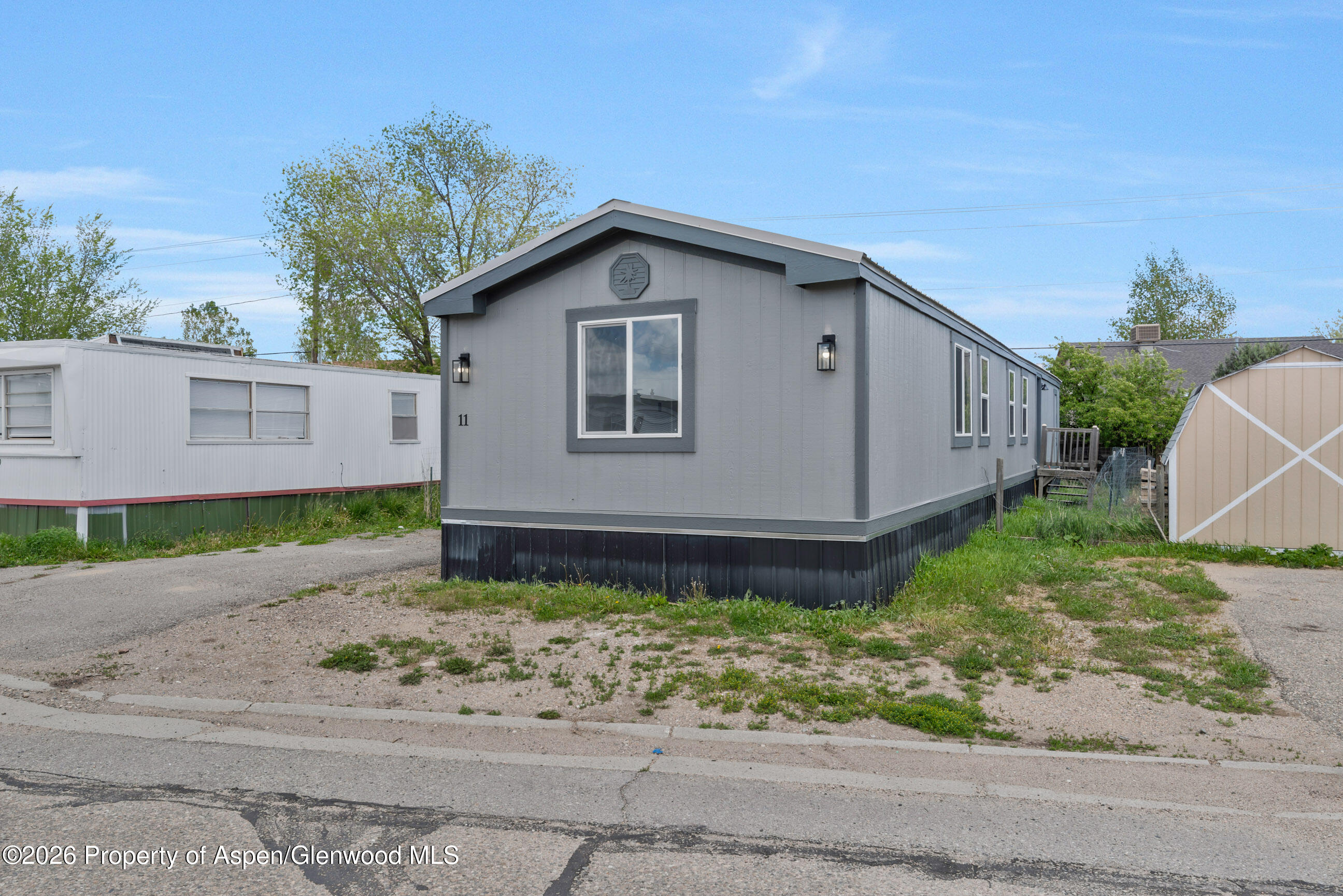 2210 W 3rd Street 11