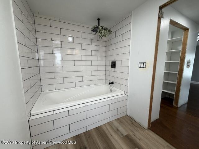 925 W 1st Street 333