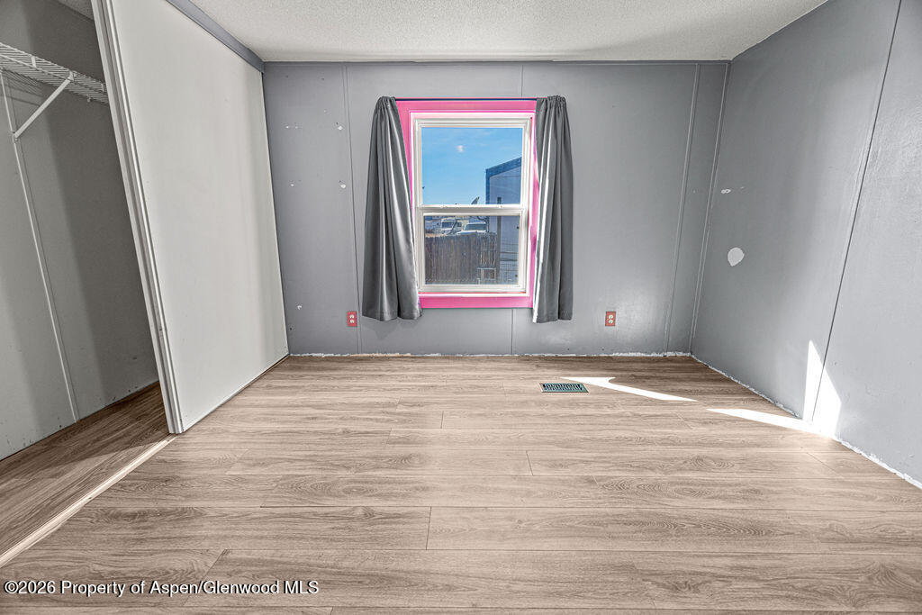 2210 W 3rd Street 38