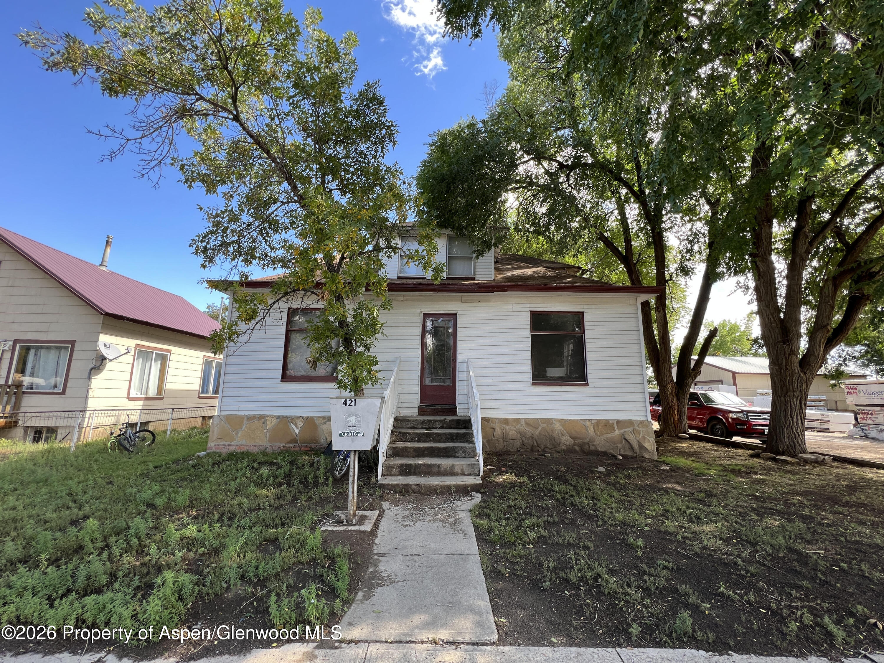 421 School Street 2