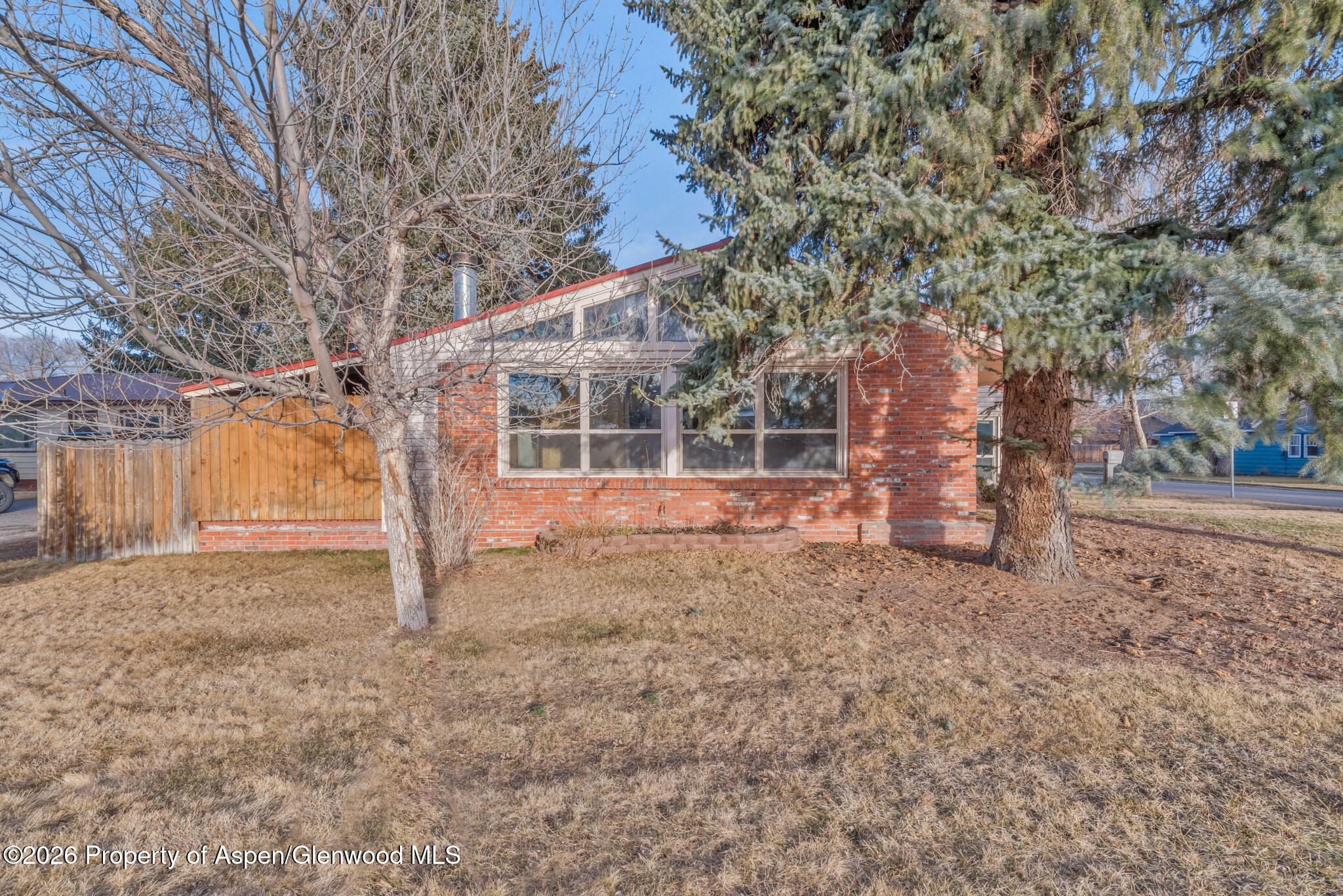 805 Rose Street